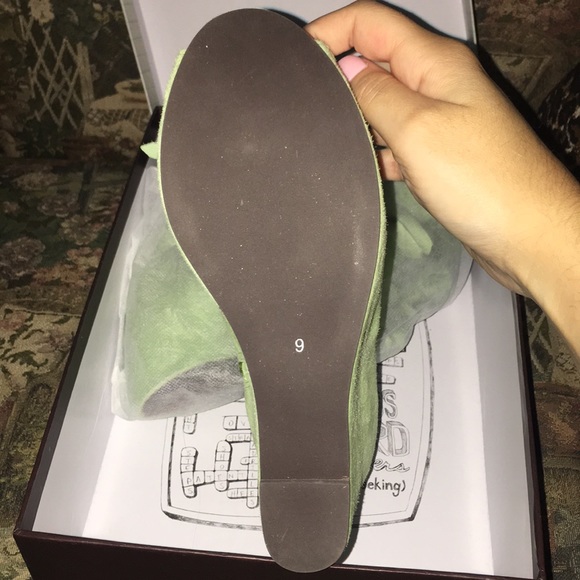 Suede green wedged Jeffrey Campbell - Picture 6 of 8